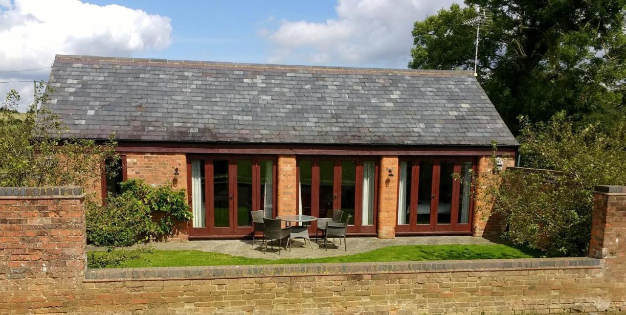 Smallthorns Barn * Market Harborough