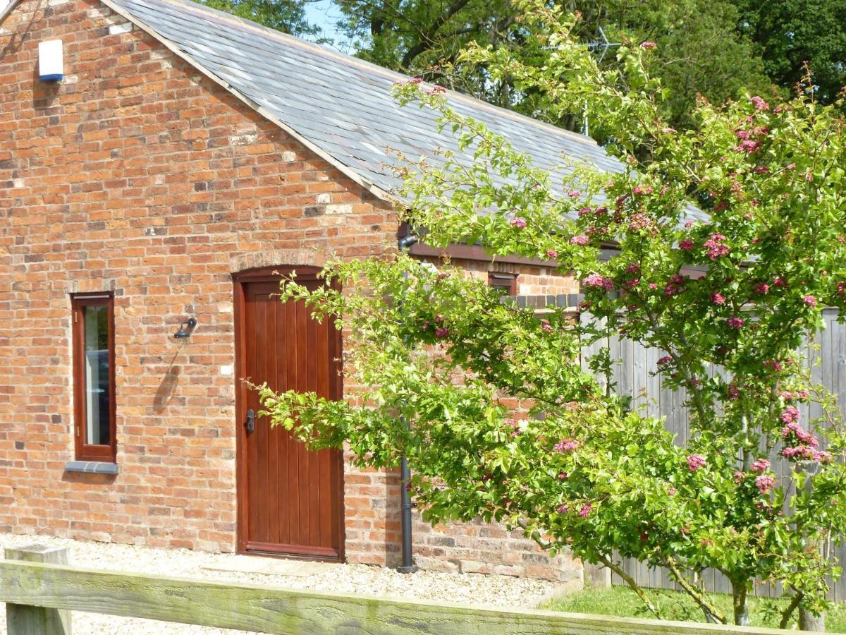 Smallthorns Barn *